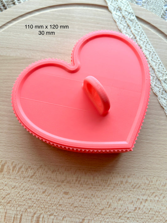 Heart-shaped starch tapper box with lid for polymer clay artists, Storage tool for polymer clay artists