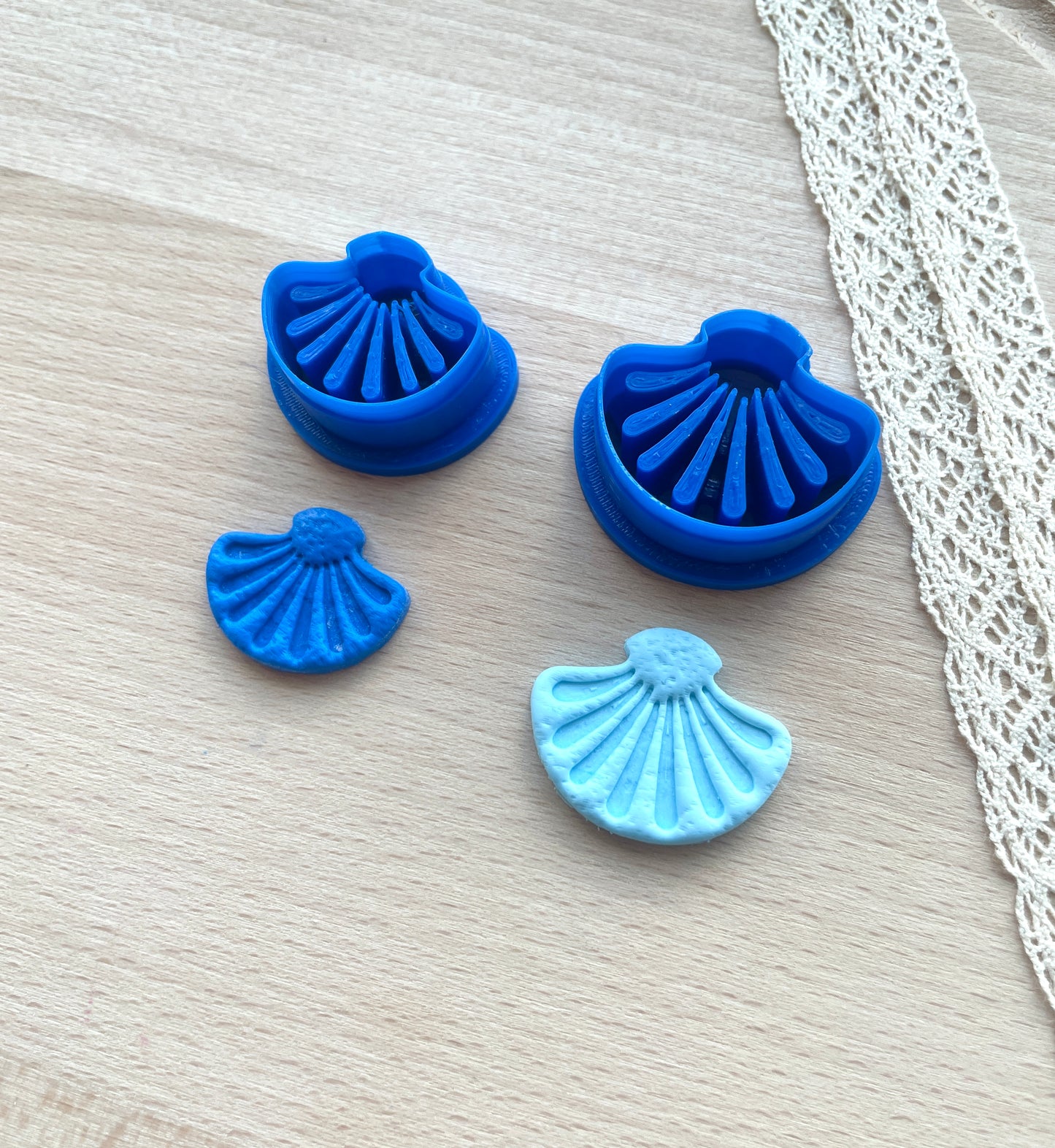 Scallop earring clay cutter, Polymer clay cutter