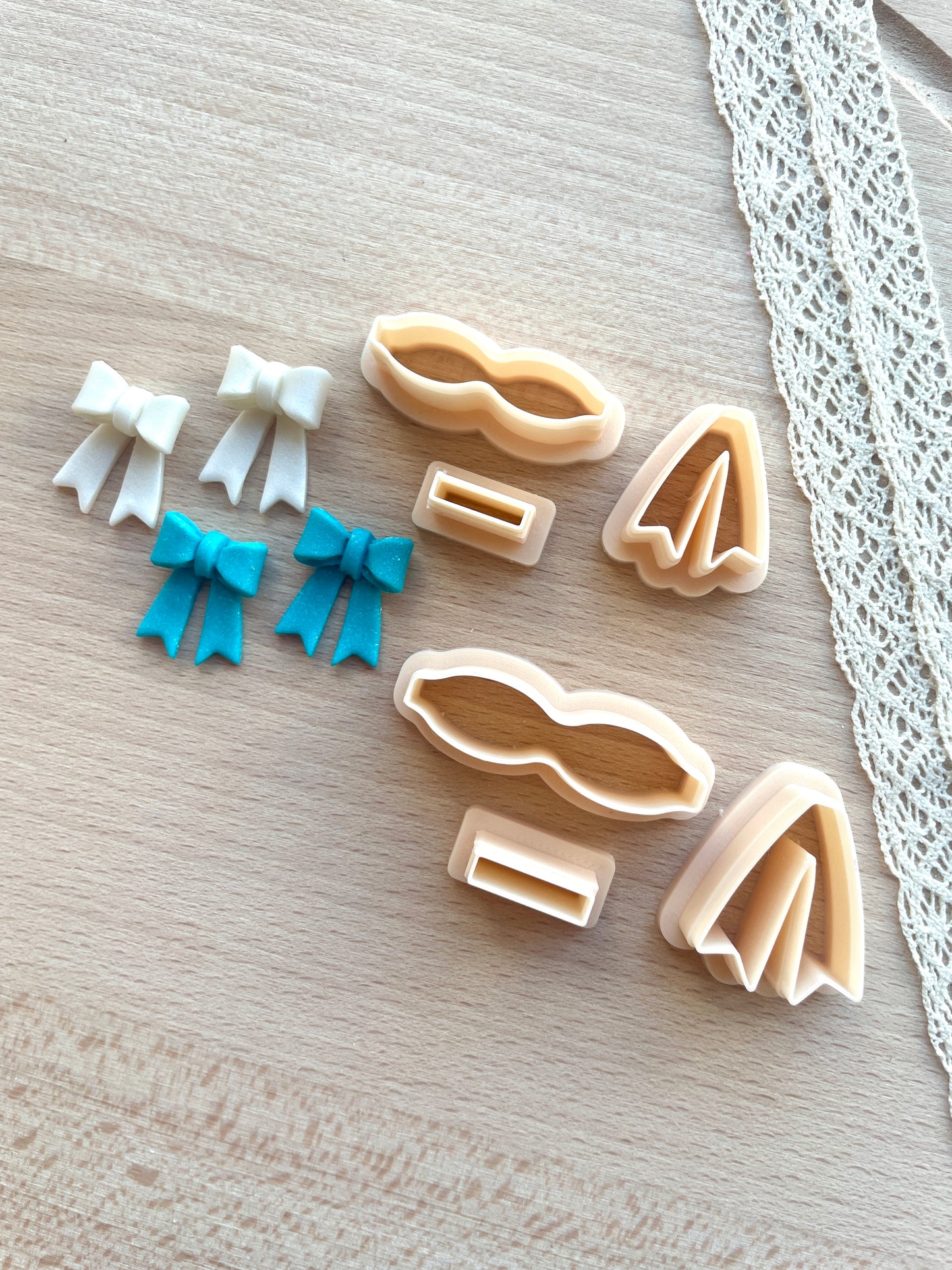 Ribbon bow clay cutter set